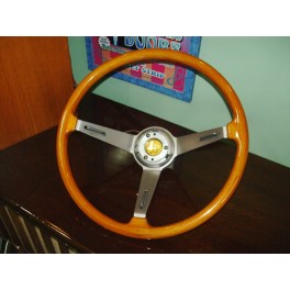 Alfa Romeo 1750 GT / 1750 Spider Steering Wheel